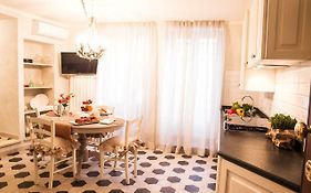 Luxury Apartment Residence La Fontana
